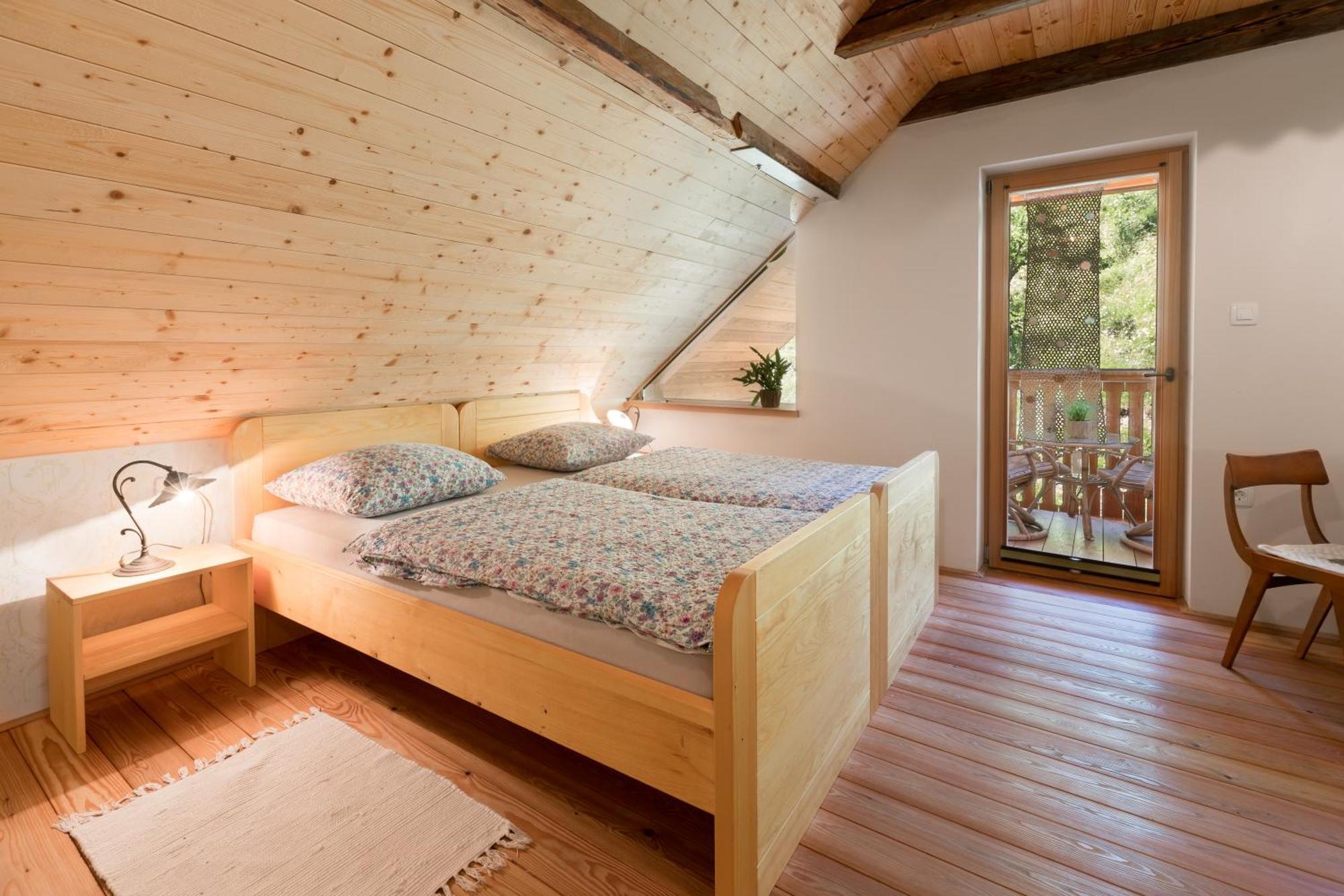 Homestead Farm Tesnak Гореня Вас Номер фото